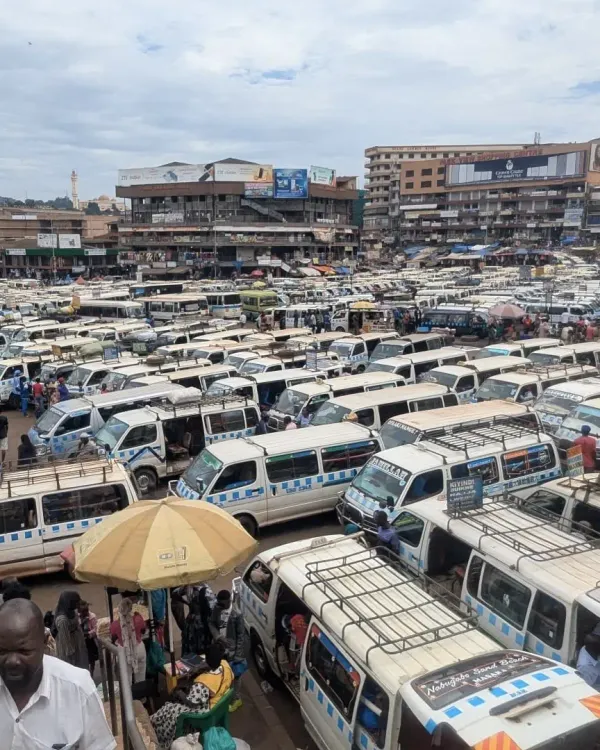 Avoid Taxi Scams: The Ultimate Local Matatu Guide from Kampala to Jinja